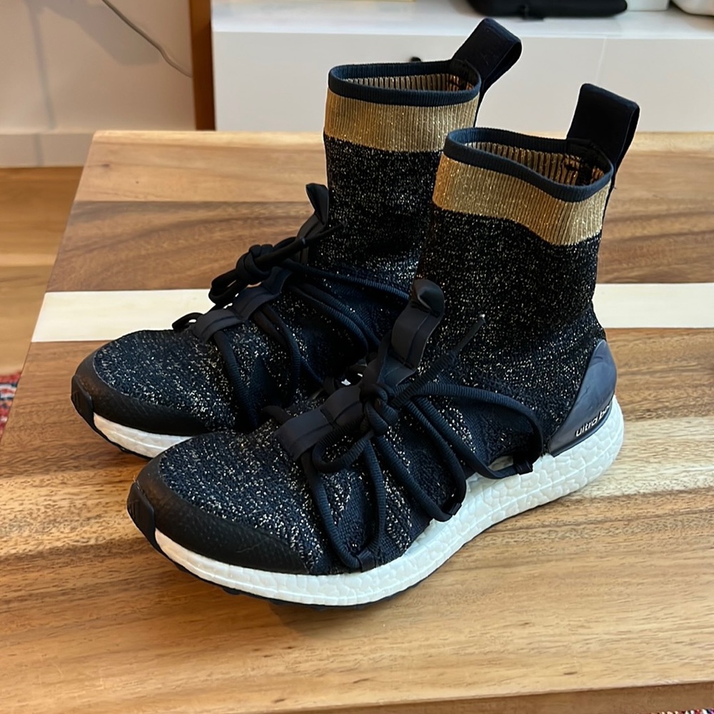 adidas by Stella McCartney Ultra Boost X Mid Sneakers sz 9